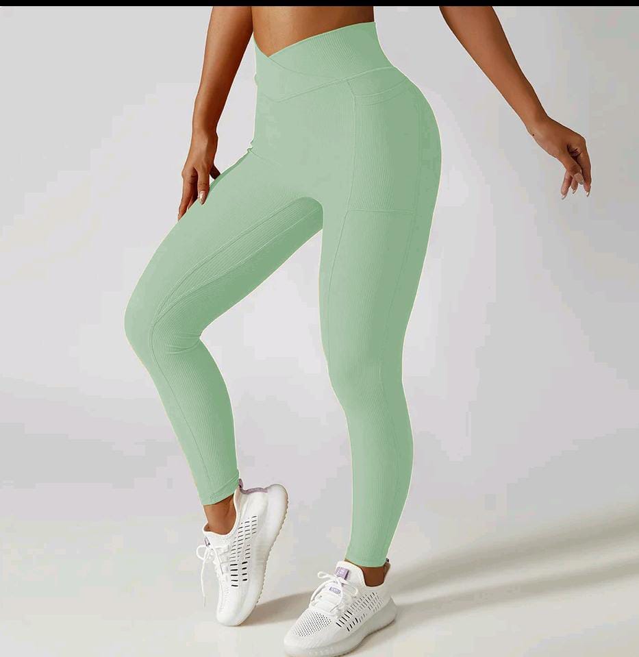 Premium Quality tights Extremely stretchable legging for Inner/ Sports wear