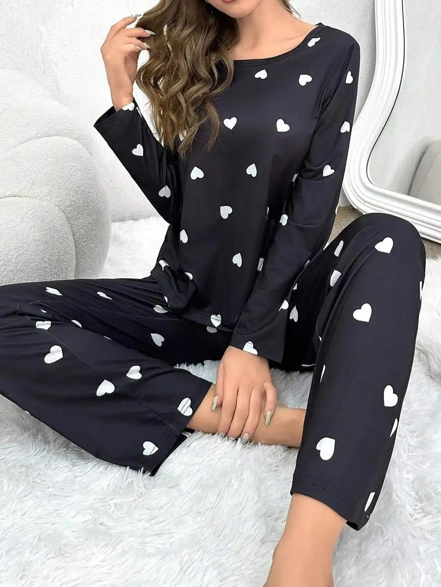 Many heart printed summer night suit